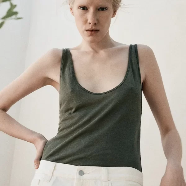 Λευκό τοπ MUUV. CACHE