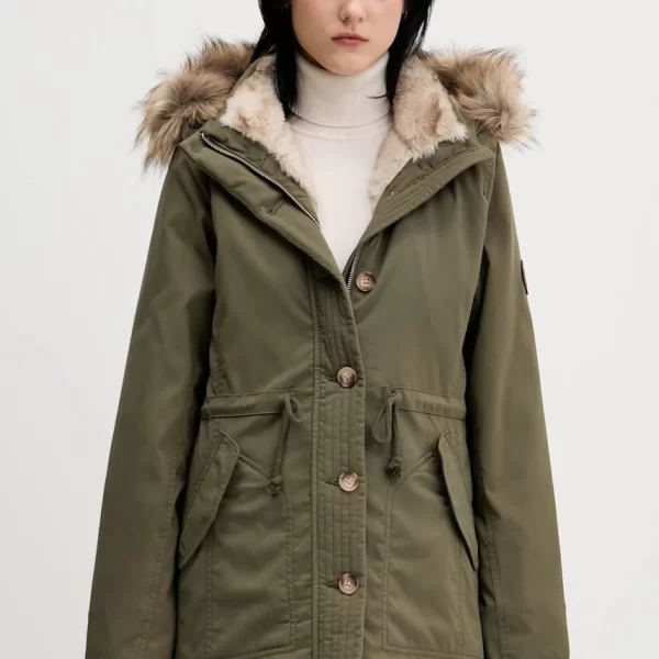 Παρκά Hollister Co.