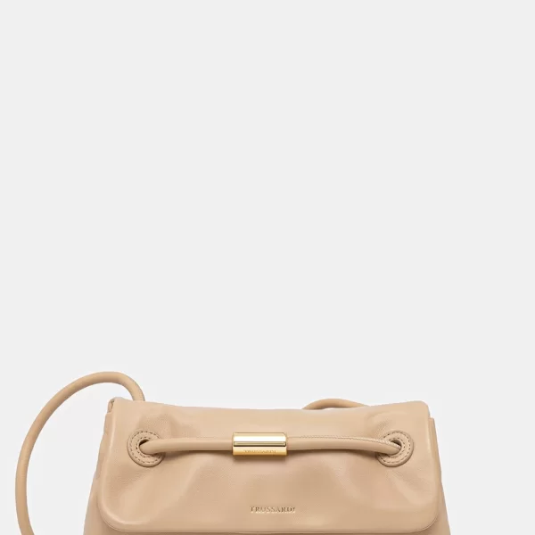 Δερμάτινη τσάντα Trussardi