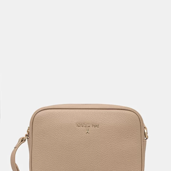 Δερμάτινη τσάντα Patrizia Pepe