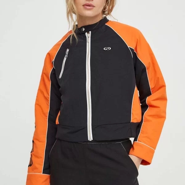 RÉSUMÉ Μπουφάν Résumé