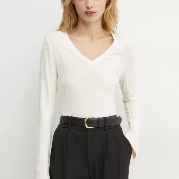 Alternative view from Answear