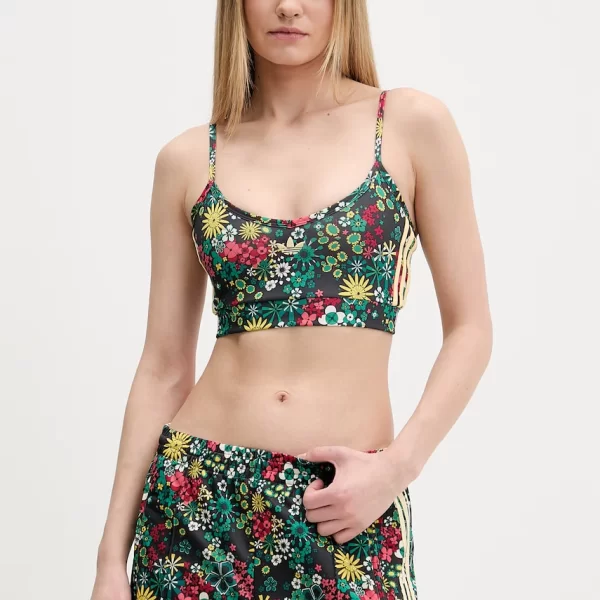 Top adidas Originals