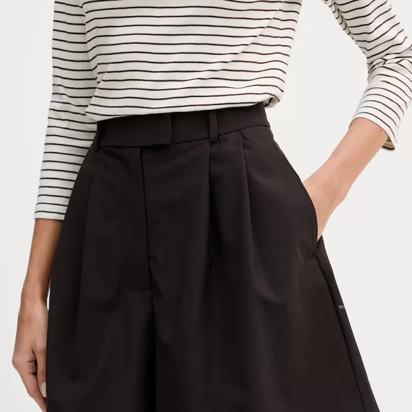 Lacoste Lacoste σορτς γυναικεία με μαλλί