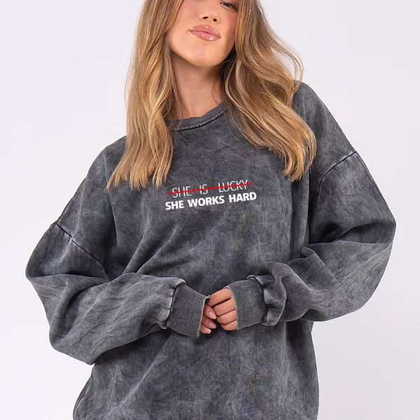 C1078 | She Works Hard - Crewneck Ανθρακί C1078