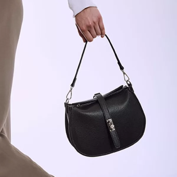 Τσαντάκι ώμου δερματίνης με κούμπωμα SQ1019.A126+1