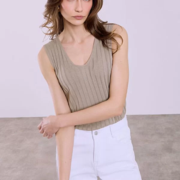 Μπλούζα ριπ πλεκτή αμάνικη SQ7587.4591+2