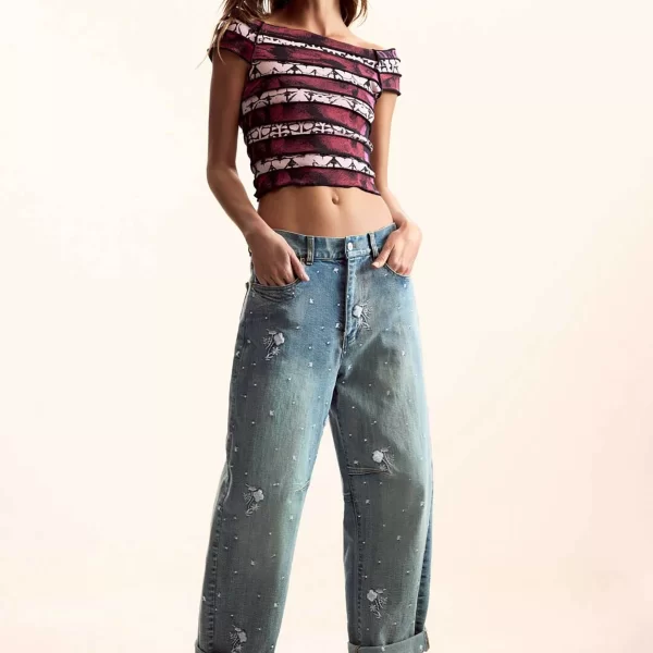 Desigual γυναικεία μπλούζα με carmen λαιμόκοψη και all-over print Regular Fit 