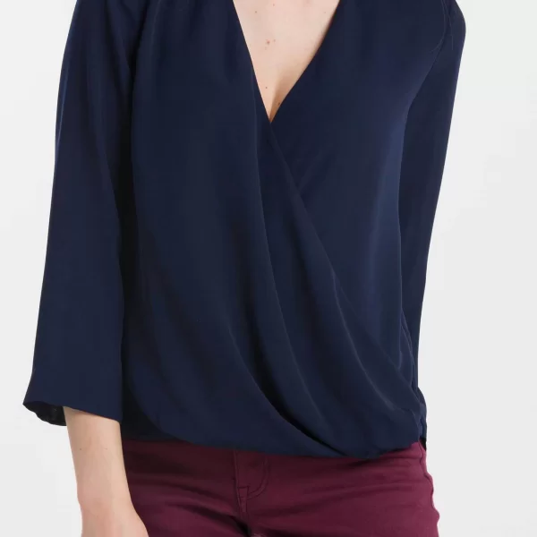 Gant γυναικεία μπλούζα μονόχρωμη με κρουαζέ σχέδιο και πιέτα πίσω - 4301046 Μπλε Σκούρο