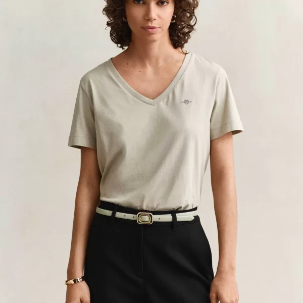 GANT Gant γυναικείο T-shirt με V και κεντημένο λογότυπο Regular Fit - 4200750 Μπεζ