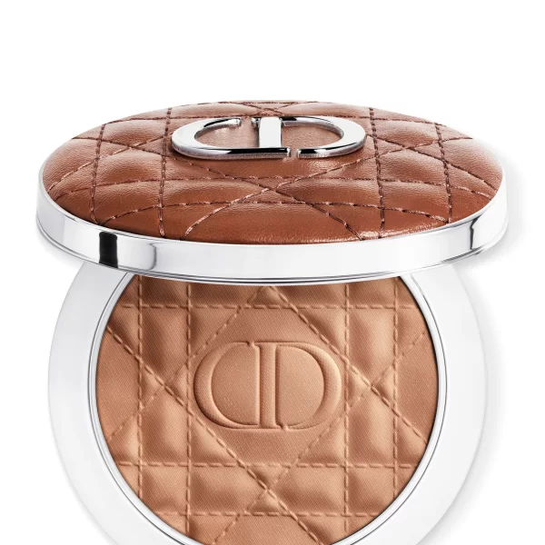 DIOR Dior Forever Nude Bronze Powder Bronzer in Natural Glow or Matte Finish 7 gr - E000000033 05 Intense