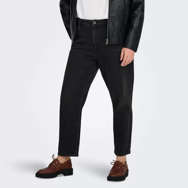 Ψηλόμεσο τζιν Caremily σε ίσια γραμμή