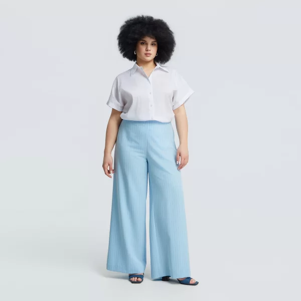 Wide-leg παντελόνα με λεπτή ρίγα