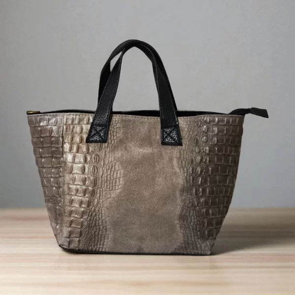 VERA PELLE ΓΥΝΑΙΚΑ ΤΣΑΝΤΑ ΧΕΙΡΟΣ ΜΕ ΑΝΑΓΛΥΦΗ ΥΦΗ ΚΡΟΚΟ ΣΕ ΓΚΡΙ ΚΑΦΕ ΑΠΟΧΡΩΣΗ ΜΕ ΑΠΟΣΠΩΜΕΝΟ ΛΟΥΡΑΚΙ