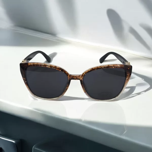 YIMEI ΓΥΑΛΙΑ ΗΛΙΟΥ CLUBMASTER STYLE ΚΑΦΕ ΛΕΥΚΟ ΜΕ ΓΚΡΙ ΦΑΚΟ