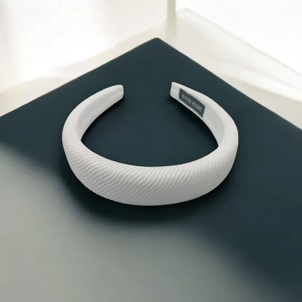 OEM ΣΤΕΚΑ ΜΑΛΛΙΩΝ ΥΦΑΣΜΑ ΛΕΥΚΟ ΜΕ ΣΧΕΔΙΟ ΚΥΜΑ