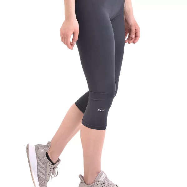 SIXTY DEGREES Γυναικείο κάπρι dry fit gym σε μαύρο (off black) χρώμα