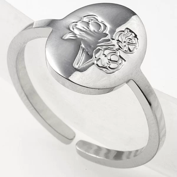 Anna Raxevsky ΔΑΧΤΥΛΙΔΙ ΣΕ ΑΣΗΜΙ ΑΠΟΧΡΩΣΗ ΑΝΟΙΧΤΟ ΜΕ ΣΚΑΛΙΣΜΑ ΛΟΥΛΟΥΔΙ