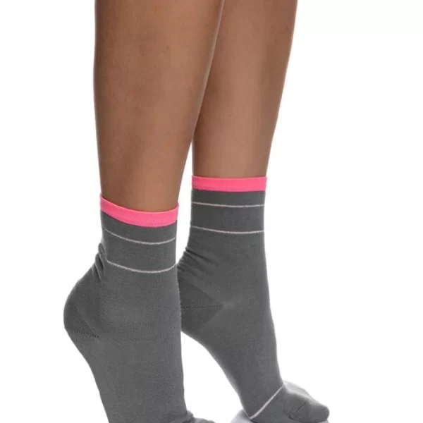 INIZIO ΓΥΝΑΙΚΕΙΑ ΒΑΜΒΑΚΕΡΗ ΚΑΛΤΣΑ ΜΕ ΣΧΕΔΙΟ ΛΕΠΤΗ ΡΙΓΑ LUREX 3132-3 ΓΚΡΙ