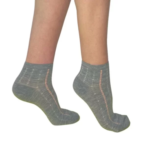 INIZIO ΓΥΝΑΙΚΕΙΑ BAMBOO ΗΜΙΚΟΝΤΗ ΚΑΛΤΣΑ ΜΕ ΣΧΕΔΙΟ ΡΙΓΕΣ 3910-2 ΓΚΡΙ