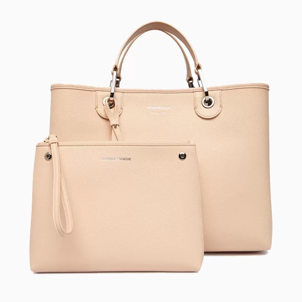 Alternative view from Politikos