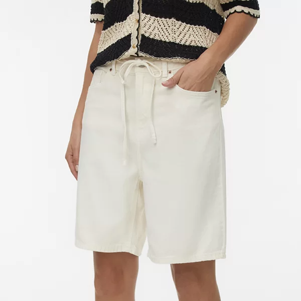 Vero Moda VERO MODA VMVILLA MR BERMUDA DNM SHORTS MIX 10326196-ECRU Ecru