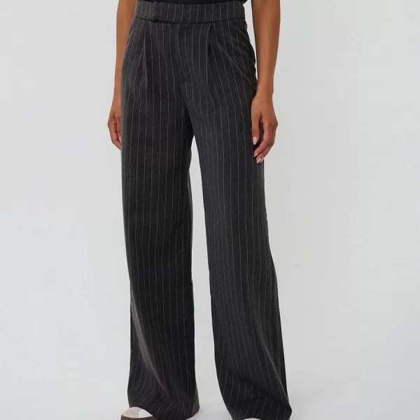 EsQualo EsQualo Γυναικείο Παντελόνι Wide Leg Με Pinstripes & Rhinestones