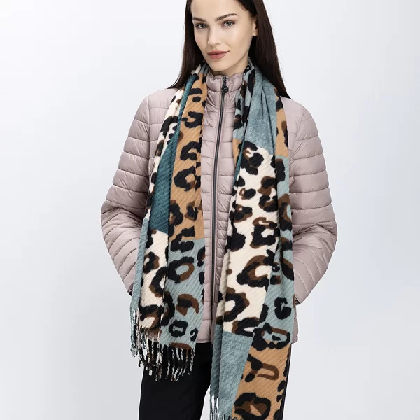 In Linea Firenze Γυναικείο Κασκόλ Με Animal Print Και Κρόσσια