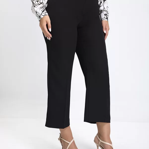 Γυναικείο Παντελόνι Cropped με Κουμπί Regular Fit σε Μαύρο