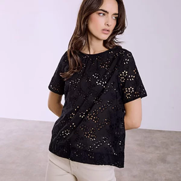 Celestino Μπλούζα κεντητή διάτρητη SQ8011.4541+4