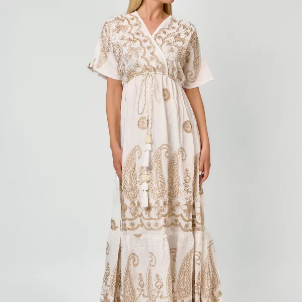 ΦΟΡΕΜΑ MAXI ΜΕ ΚΕΝΤΗΜΑ ΚΑΙ ΔΕΣΙΜΟ Άσπρο